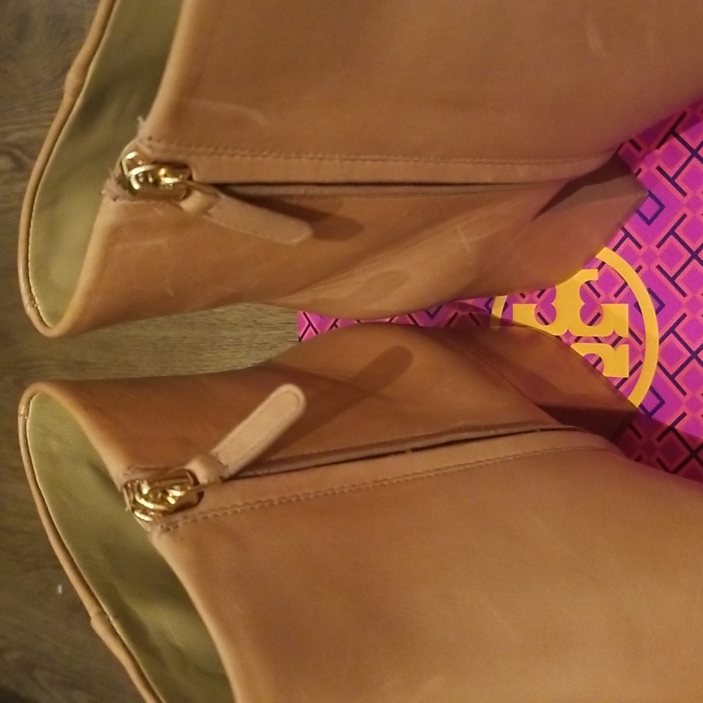 New Tory Burch Juliana 2 Leather Bootie Size 10 - Picture 11 of 12